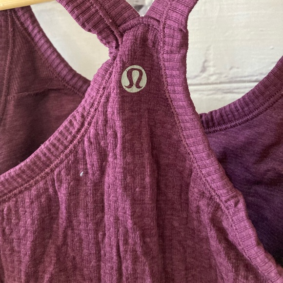 Purple Lululemon Tank sz 6 - Picture 2 of 3